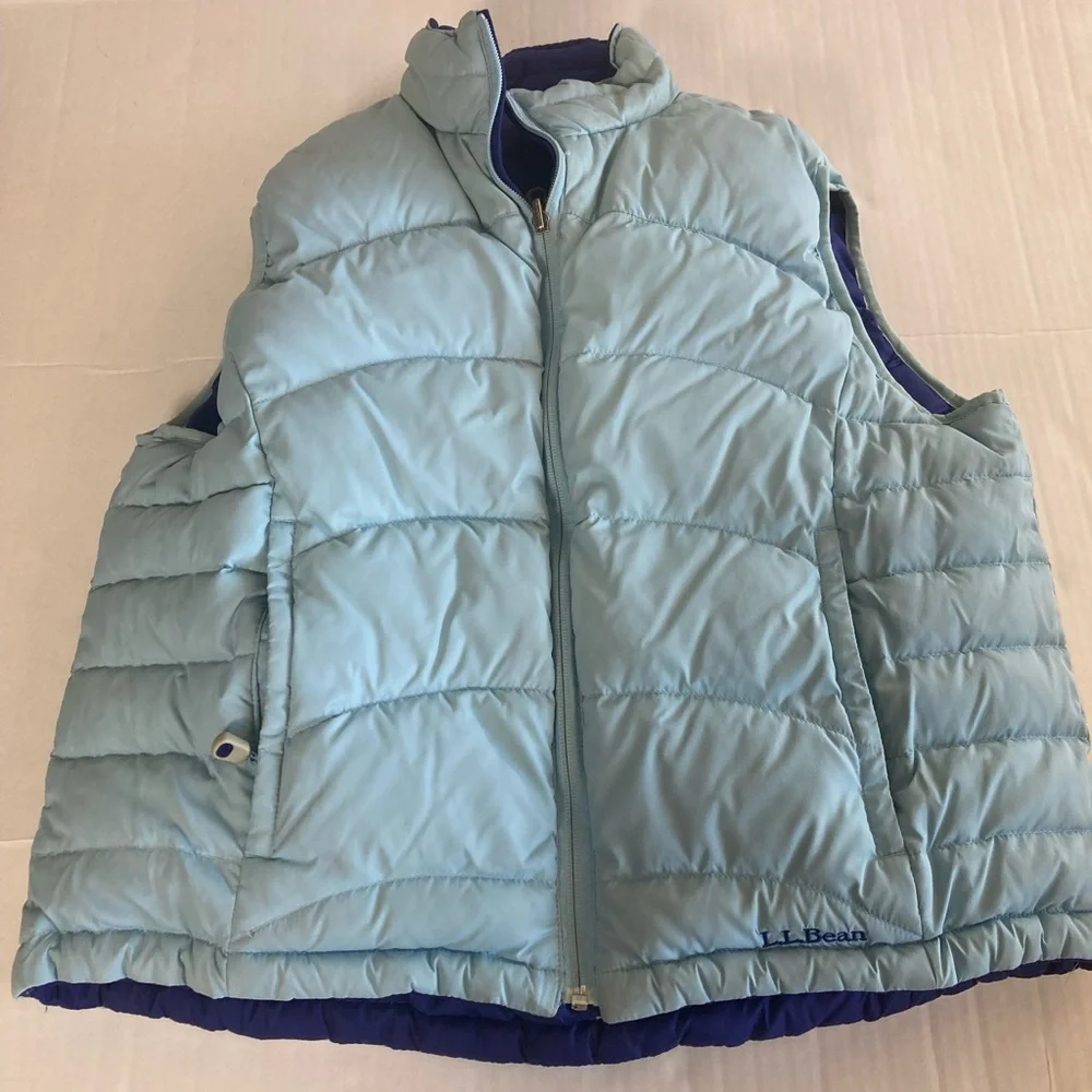 L.L.Bean Puffer Down Filled Vest Zipper Reversible Women’s Size Large - Picture 6 of 9